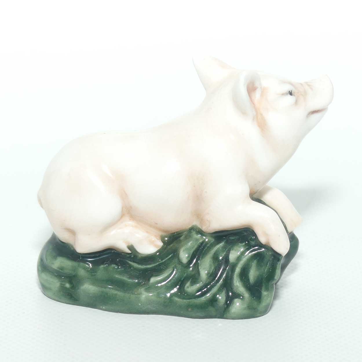 HN2648 Royal Doulton figure Piglet