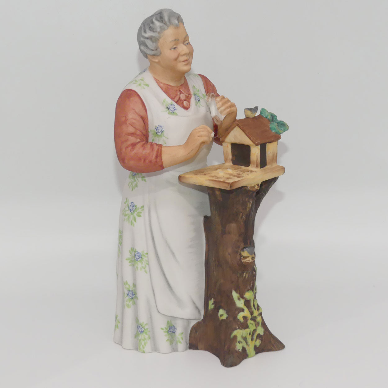 hn2671-royal-doulton-figure-good-morning