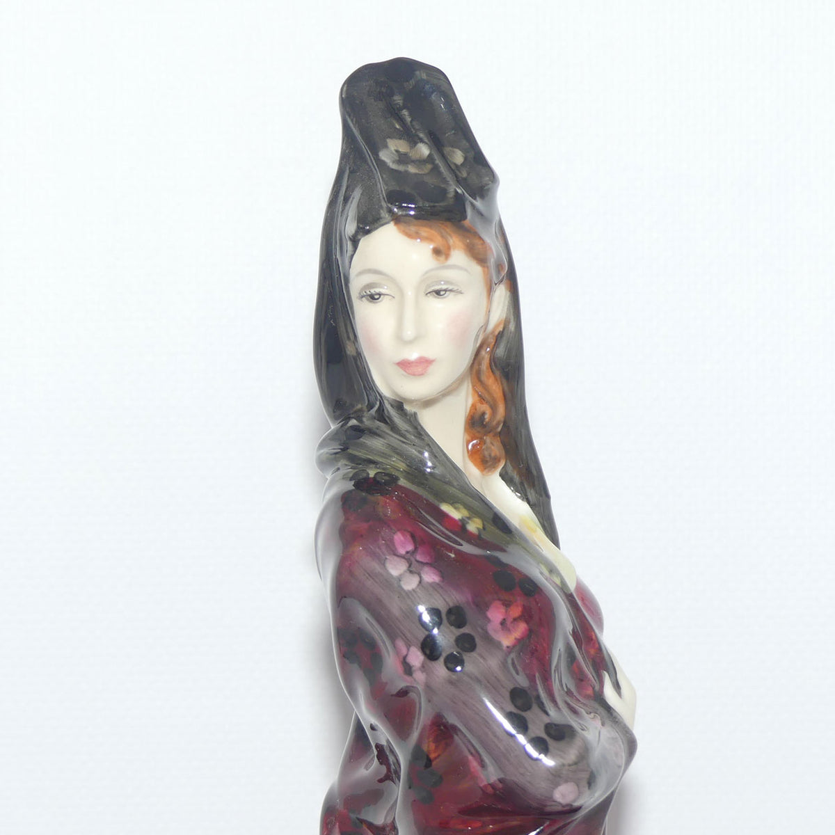 HN2712 Royal Doulton figure Mantilla | Haute Ensemble