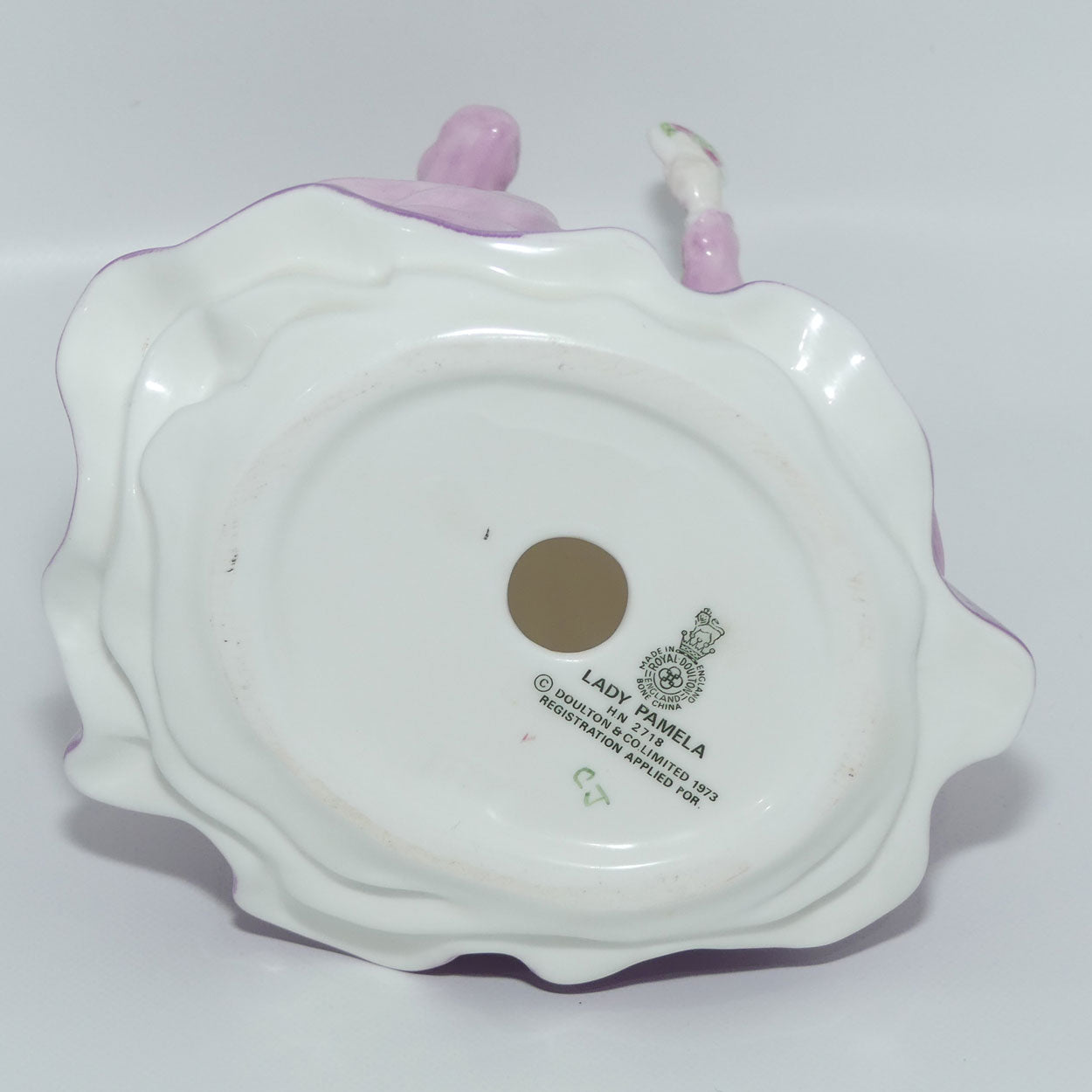 Royal Doulton figure Lady Pamela HN2718 | Designer: DV Tootle