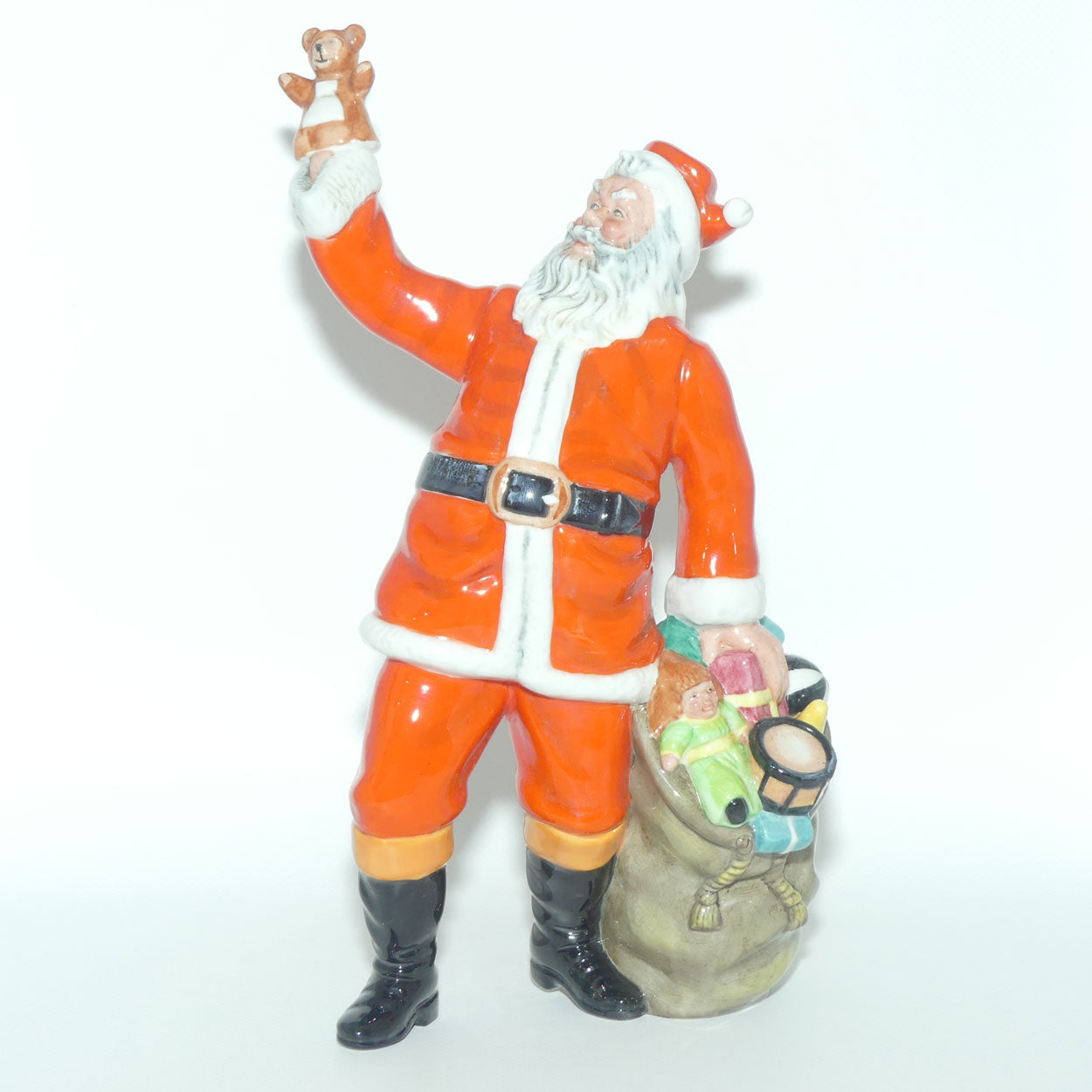 HN2725 Royal Doulton figure Santa Claus