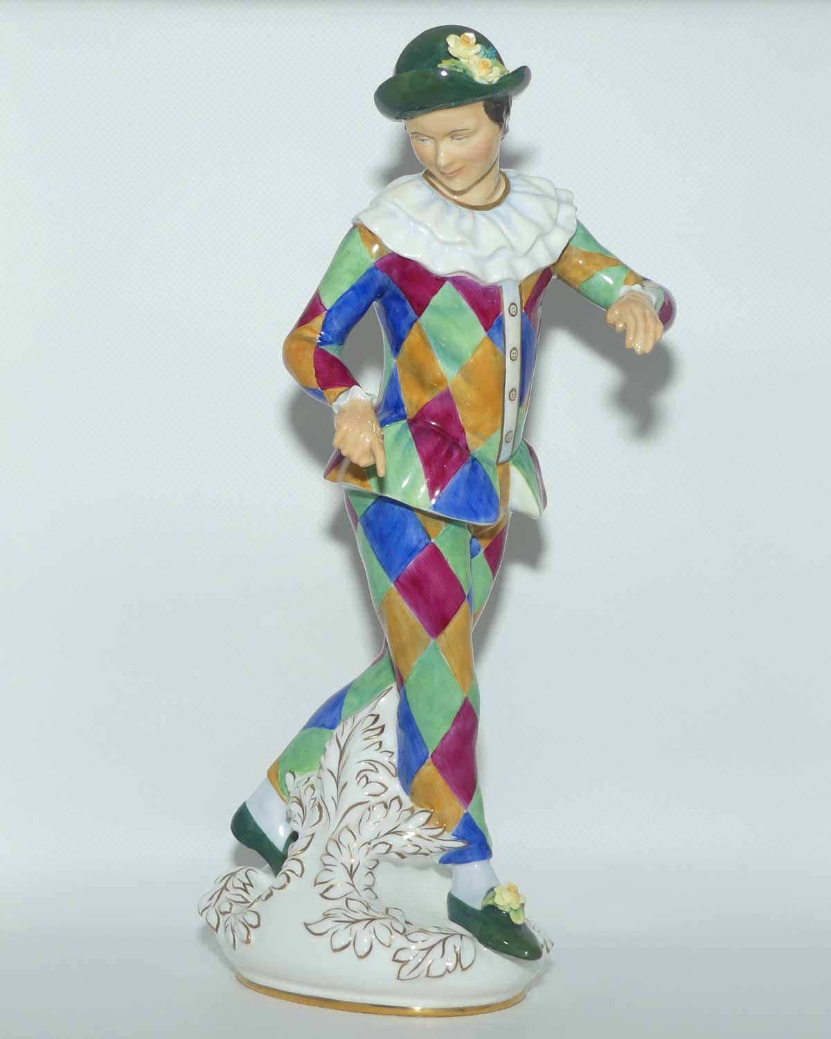 HN2737 Royal Doulton figure Harlequin | Prestige