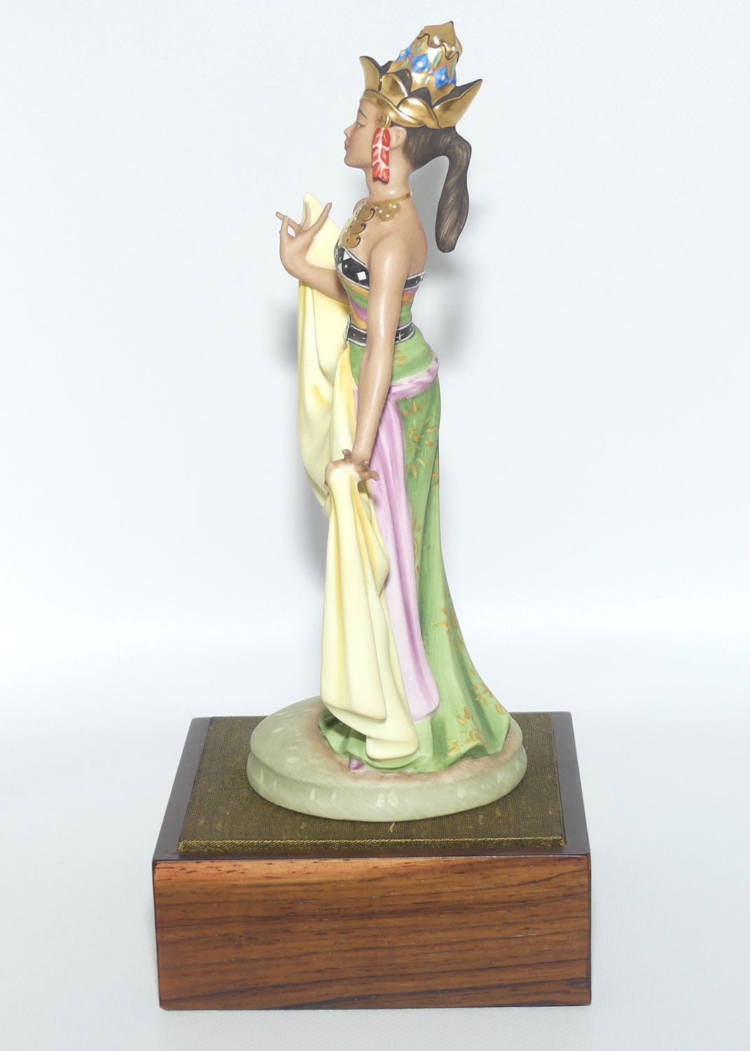 HN2808 Royal Doulton figure Balinese Dancer | LE 144 | Base + Cert