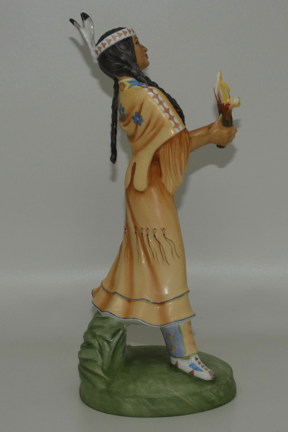 HN2809 Royal Doulton figure North American Indian Dancer