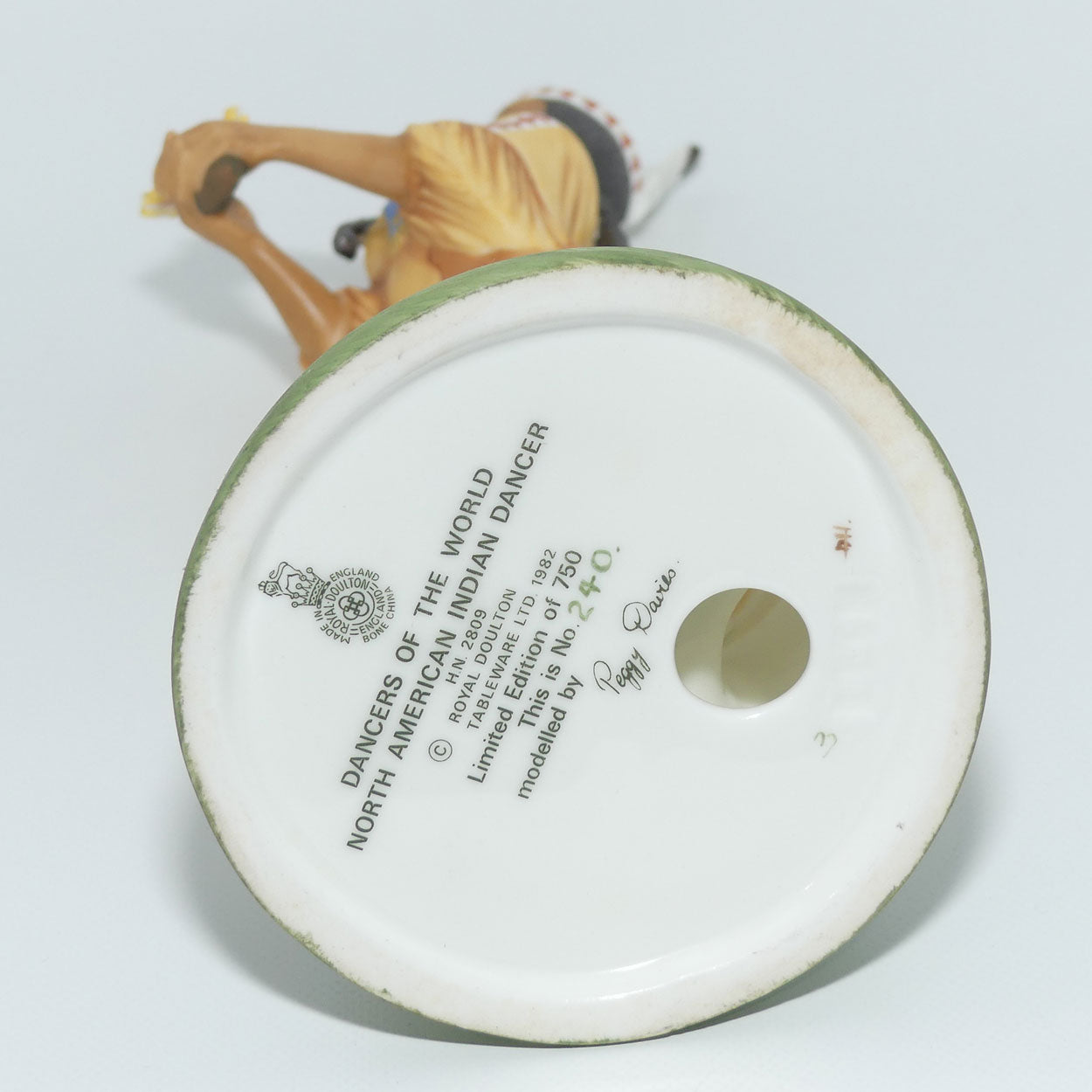 HN2809 Royal Doulton figure North American Indian Dancer | LE240/750 | Box, Base + Cert