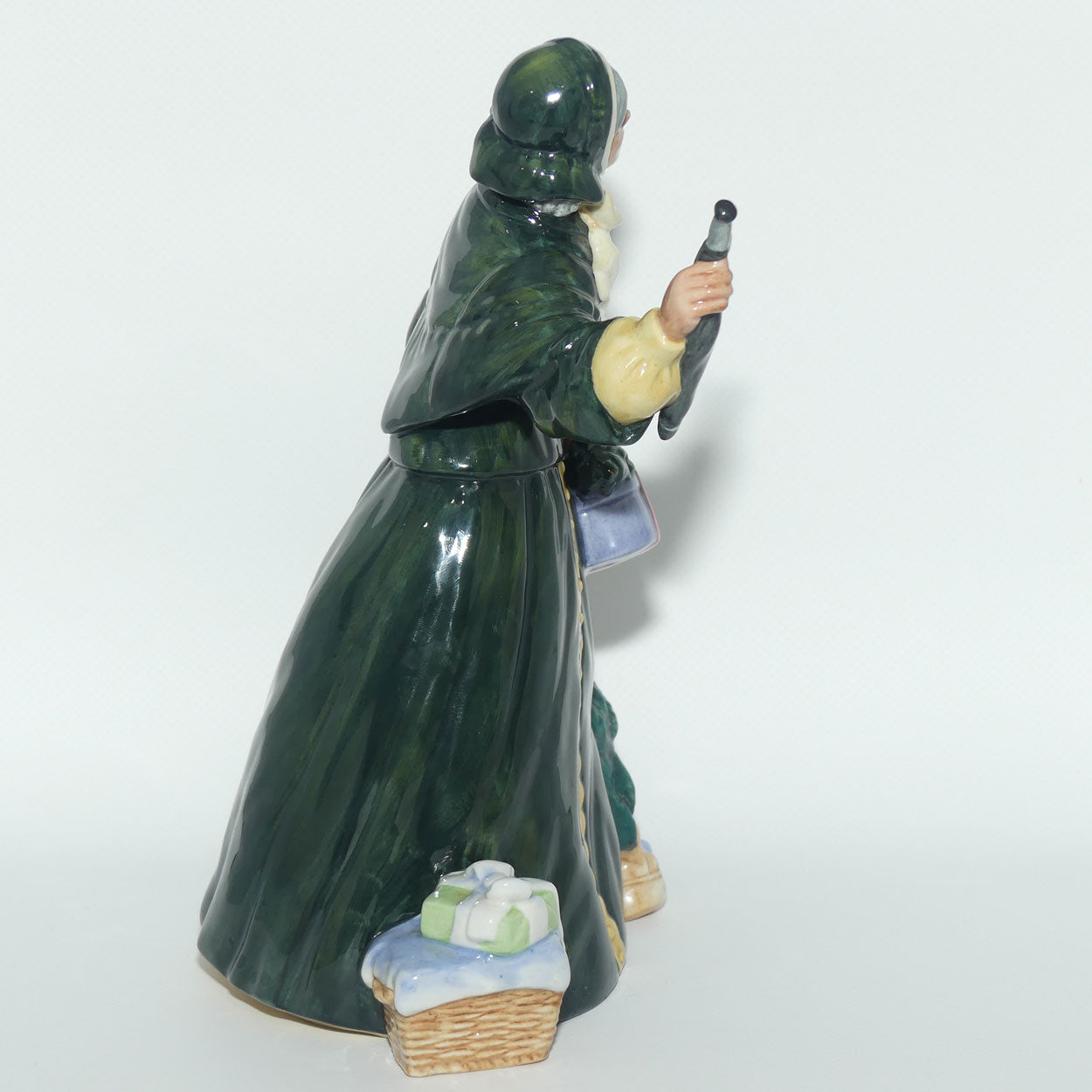 HN2851 Royal Doulton figure Christmas Parcels #1