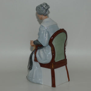 hn2855-royal-doulton-figure-embroidering