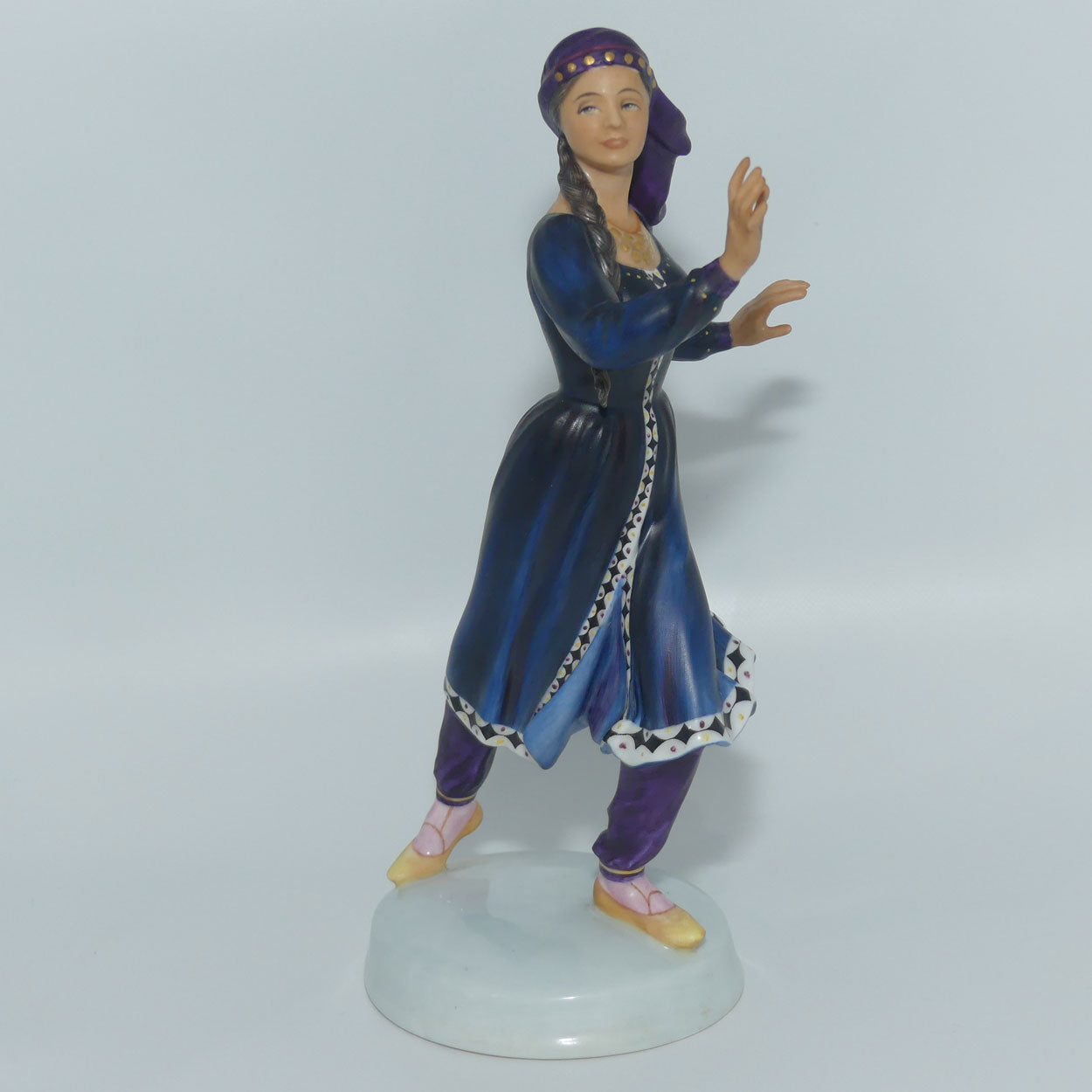 HN2867 Royal Doulton figure Kurdish Dancer | LE707/750 | Box, Base + Cert