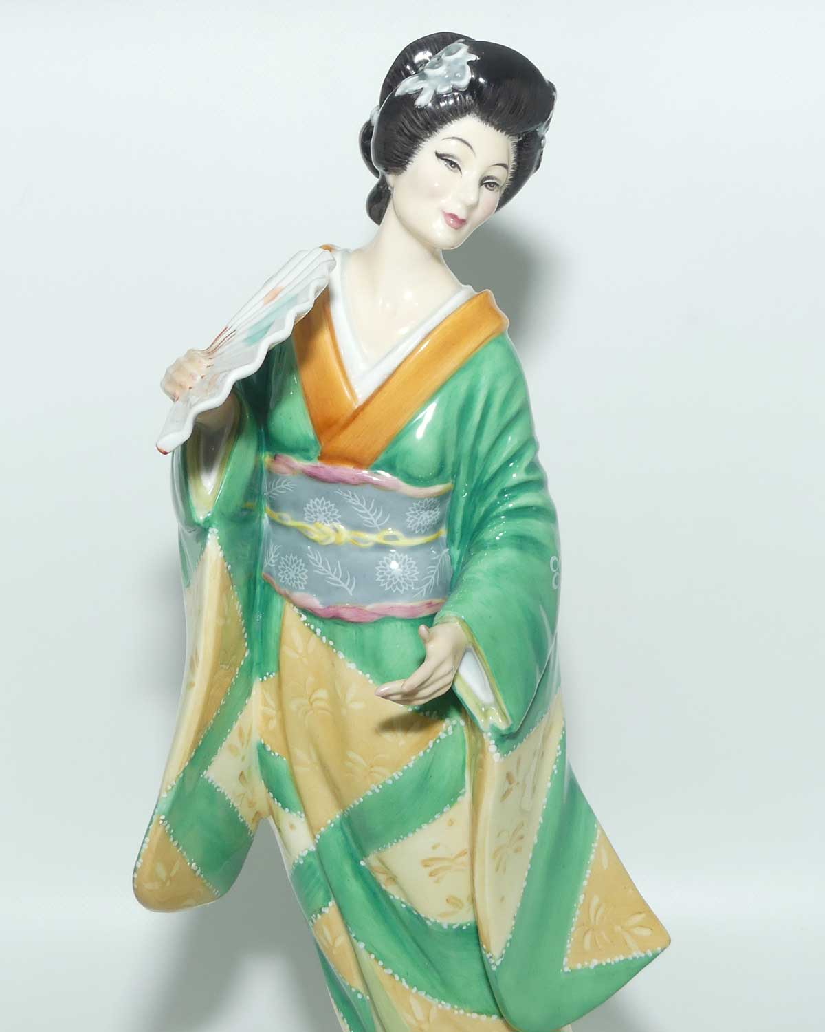 HN2899 Royal Doulton figure | Gilbert and Sullivan | Yum Yum | #1