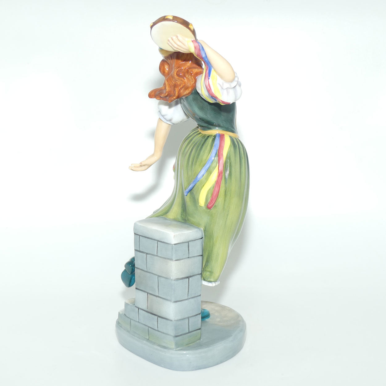 HN2902 Royal Doulton figure | Gilbert and Sullivan | Elsie Maynard