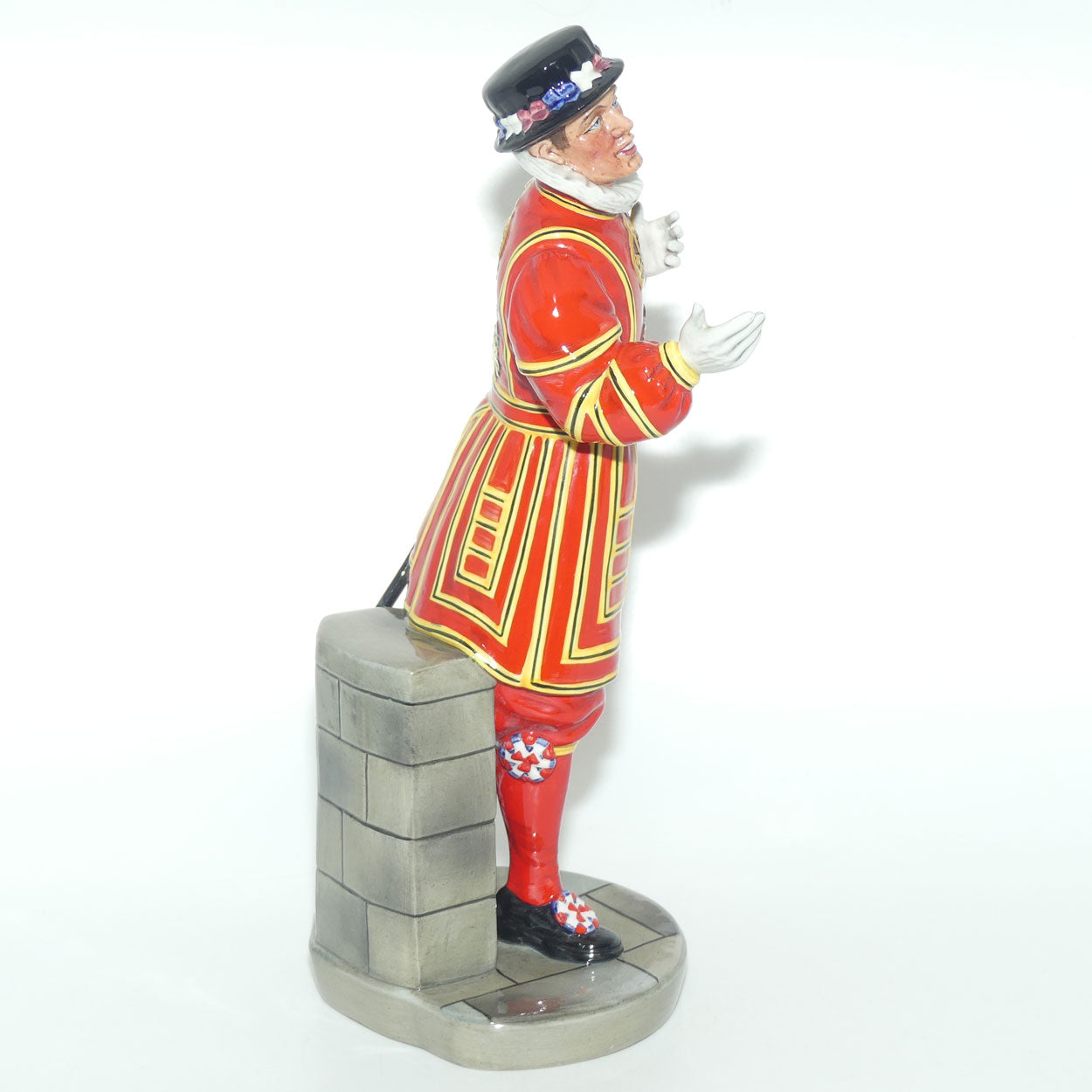 HN2903 Royal Doulton figure | Gilbert and Sullivan | Colonel Fairfax