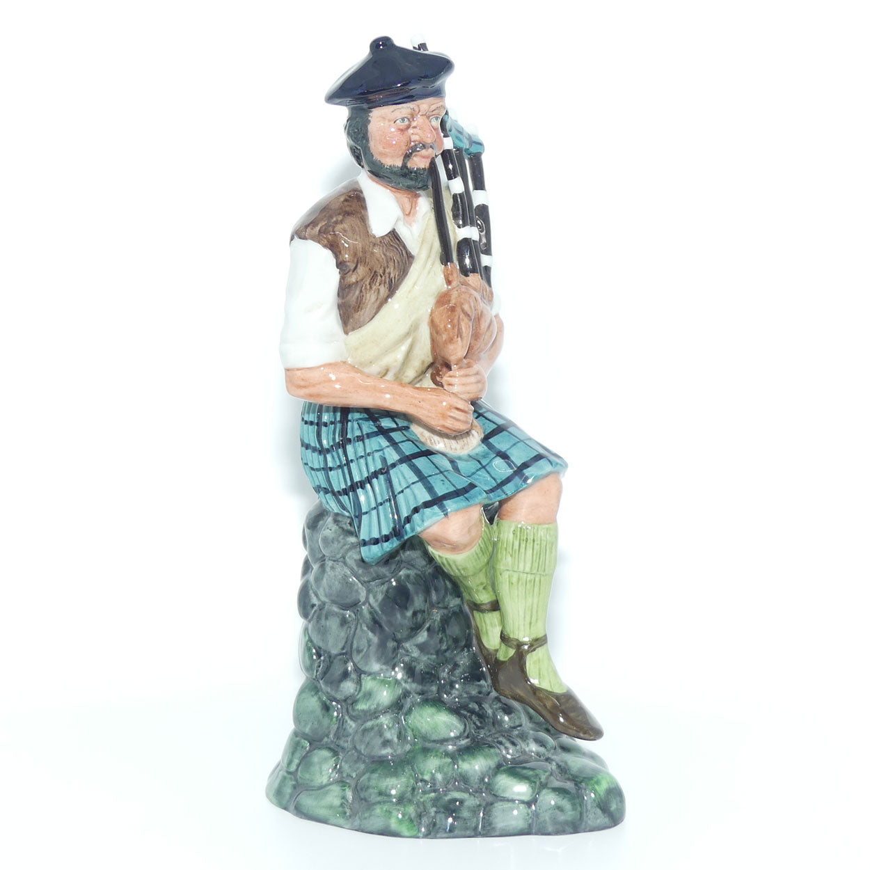 HN2907 Royal Doulton character figure The Piper | Bagpipes