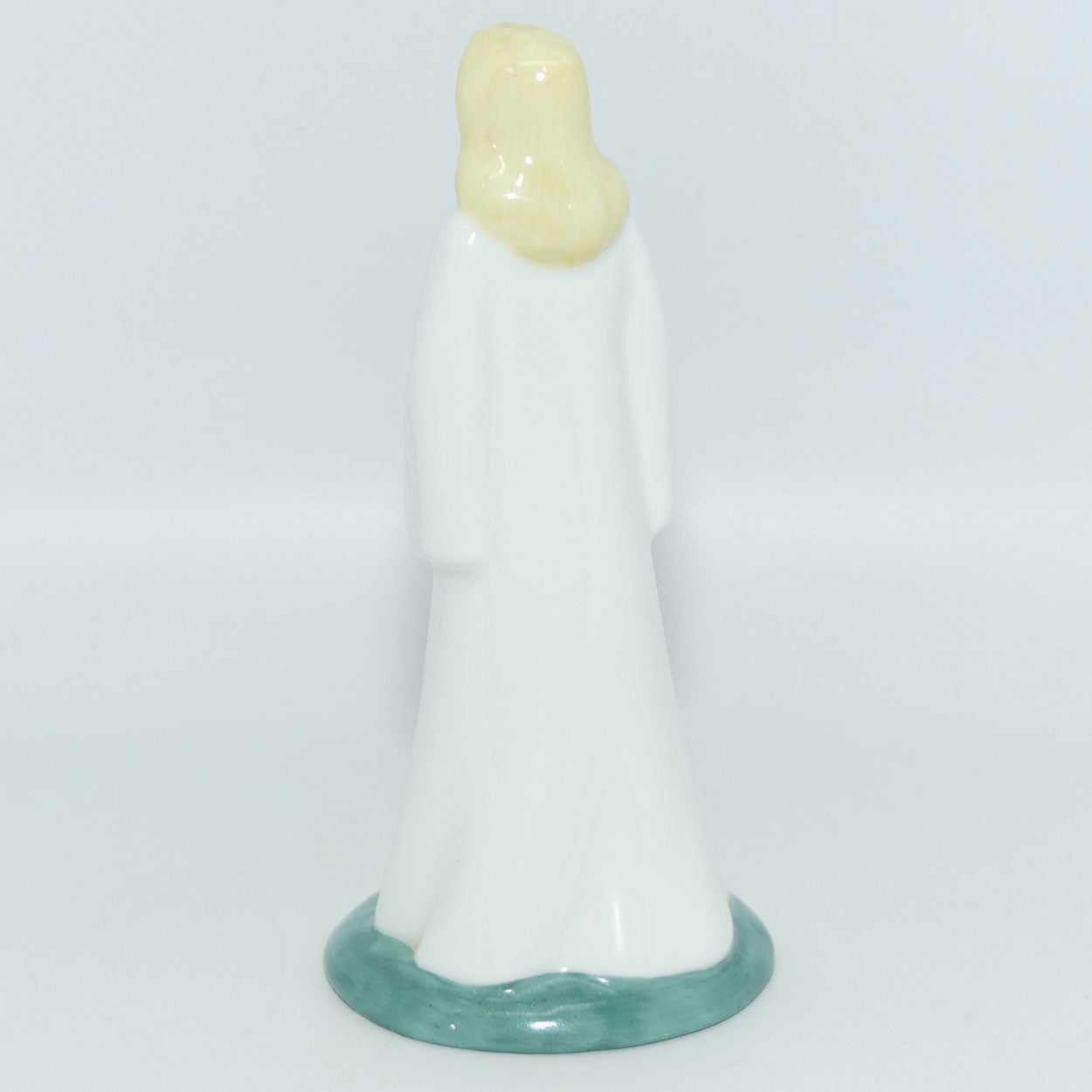 hn2915-royal-doulton-figure-galadriel