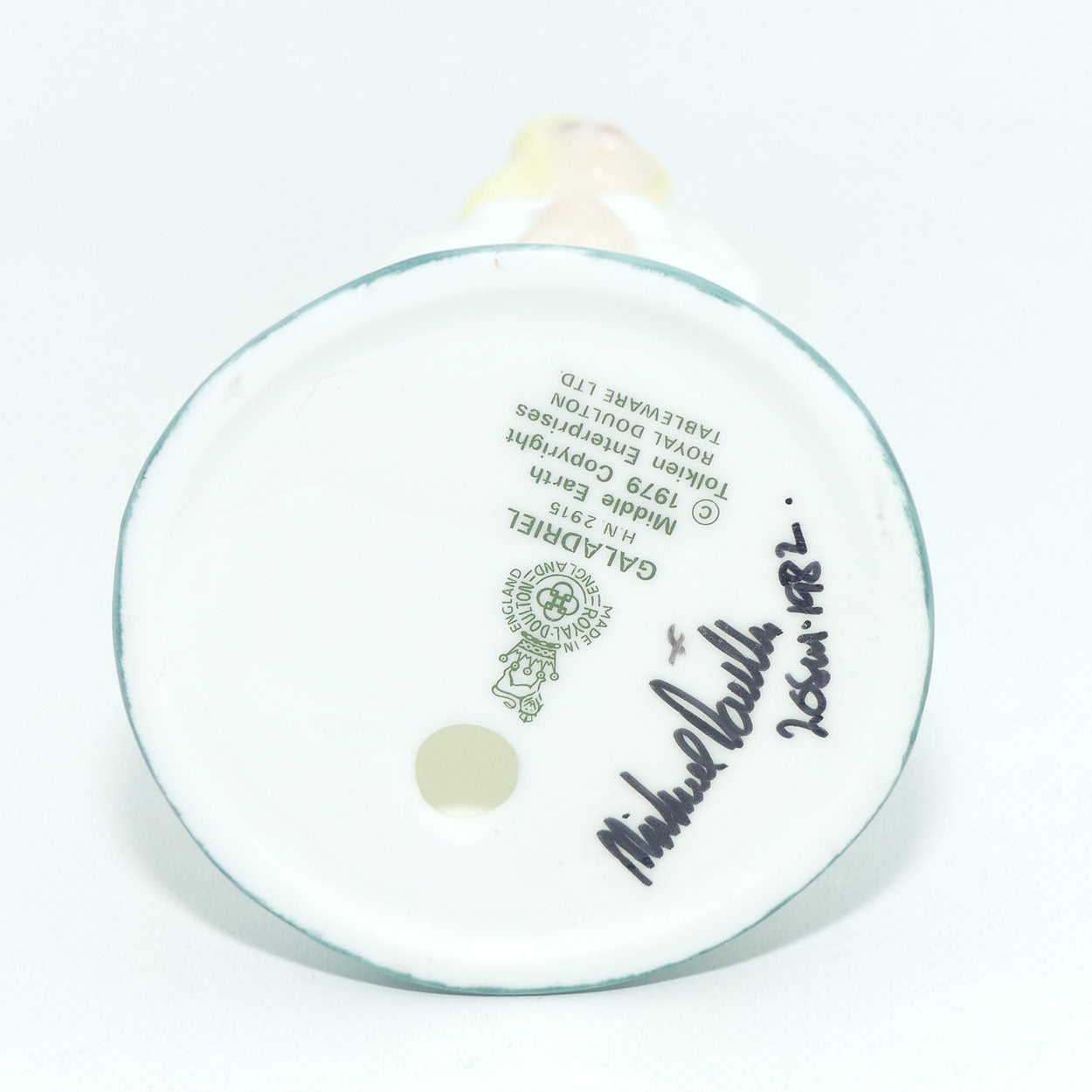 hn2915-royal-doulton-figure-galadriel