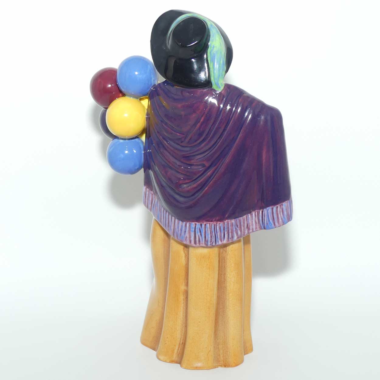 HN2935 Royal Doulton figure Balloon Lady