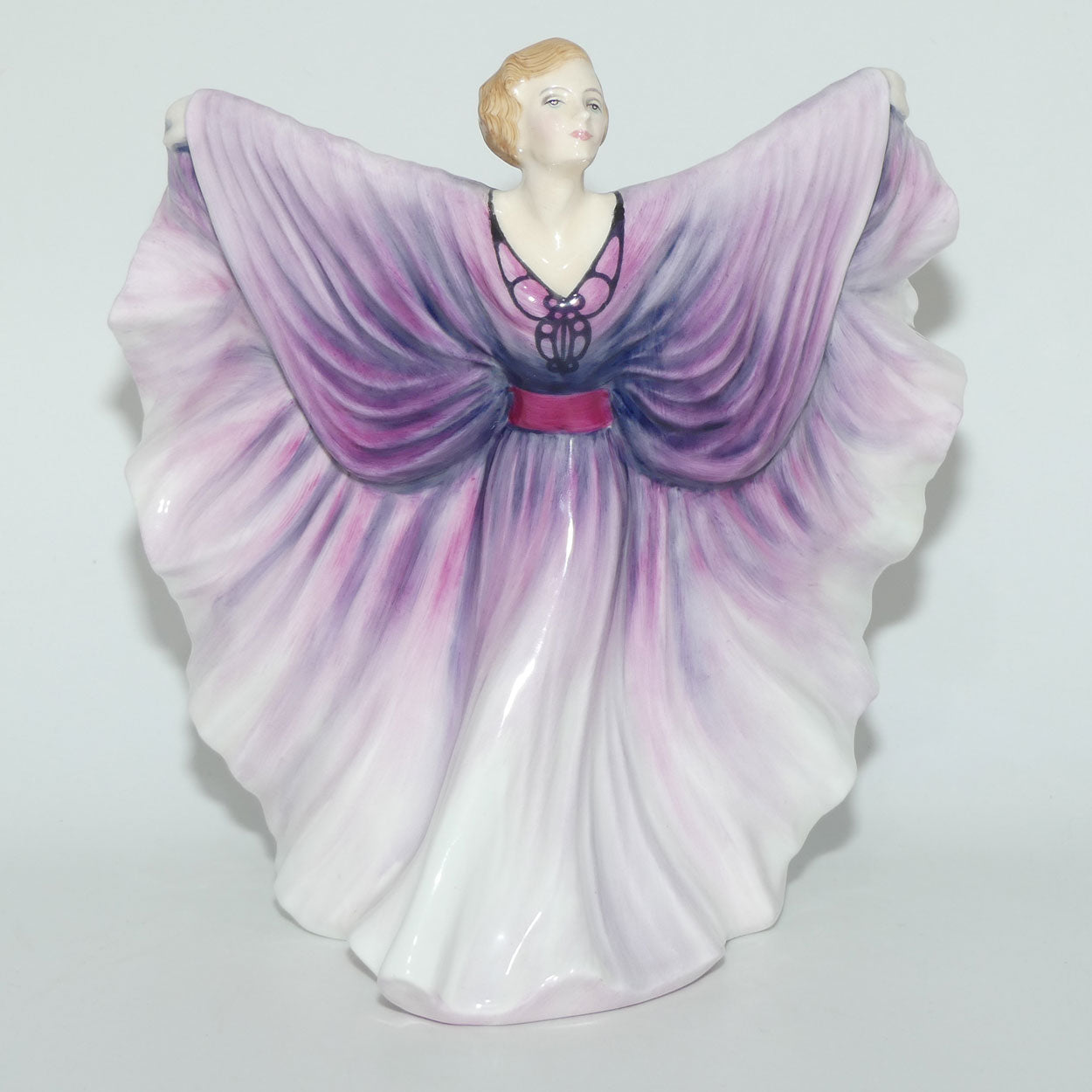 HN2938 Royal Doulton figure Isadora