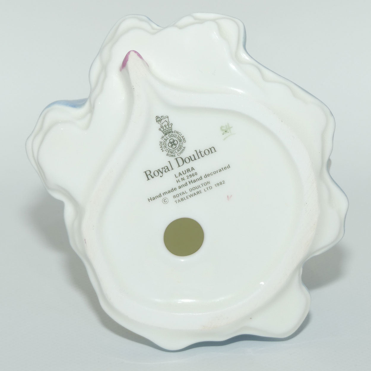 HN2960 Royal Doulton figure Laura