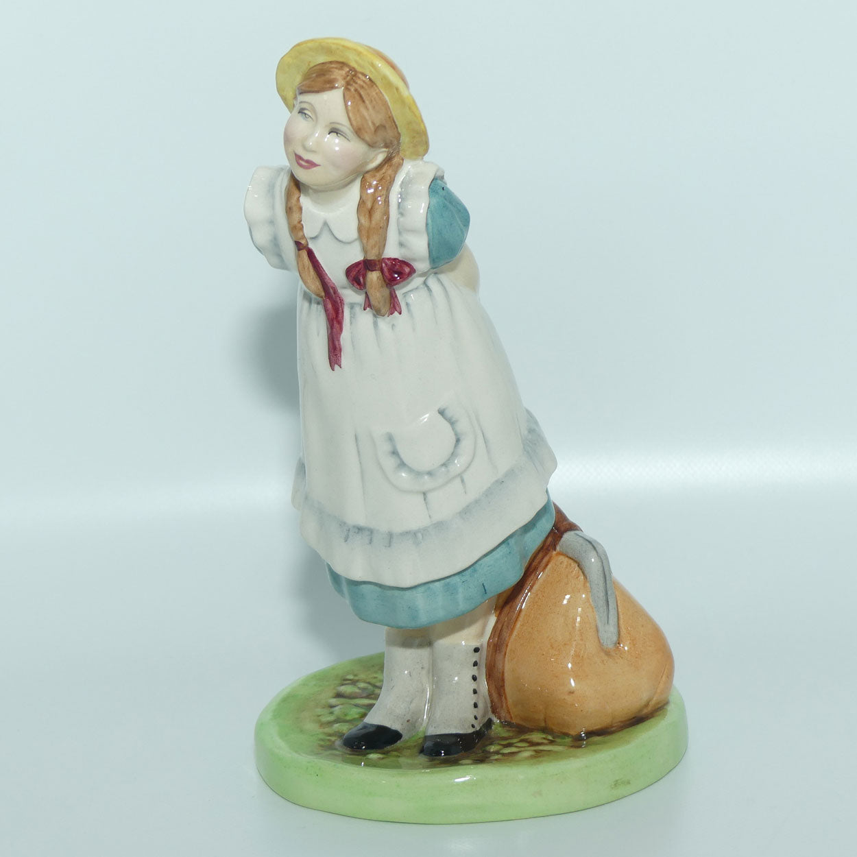 HN2965 Royal Doulton figure Pollyanna
