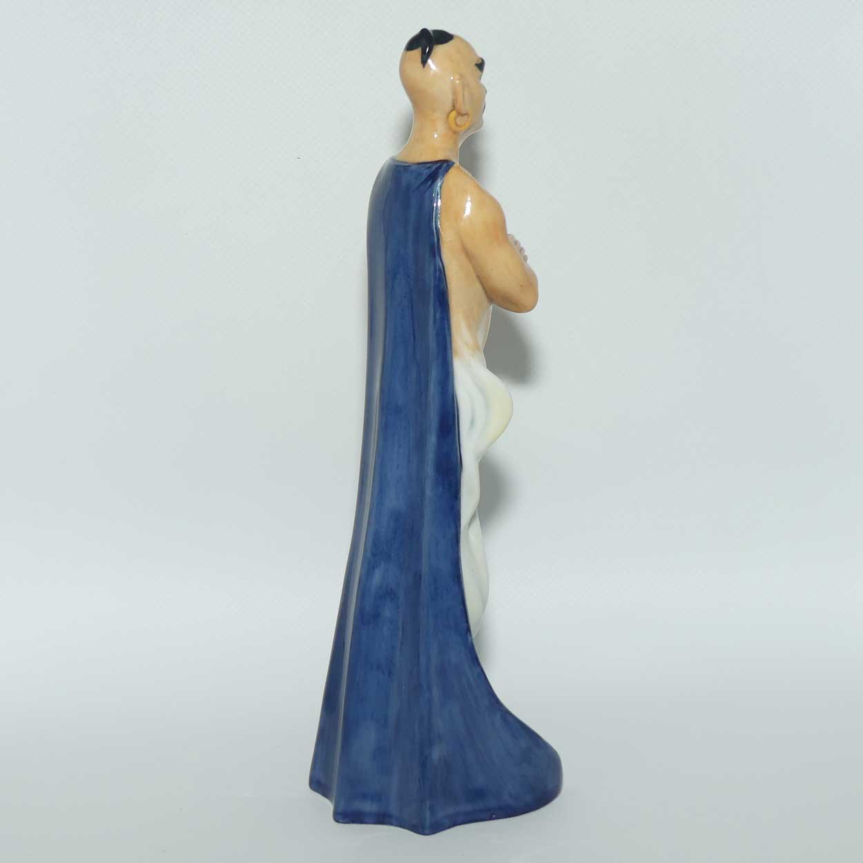 HN2989 Royal Doulton figure Genie