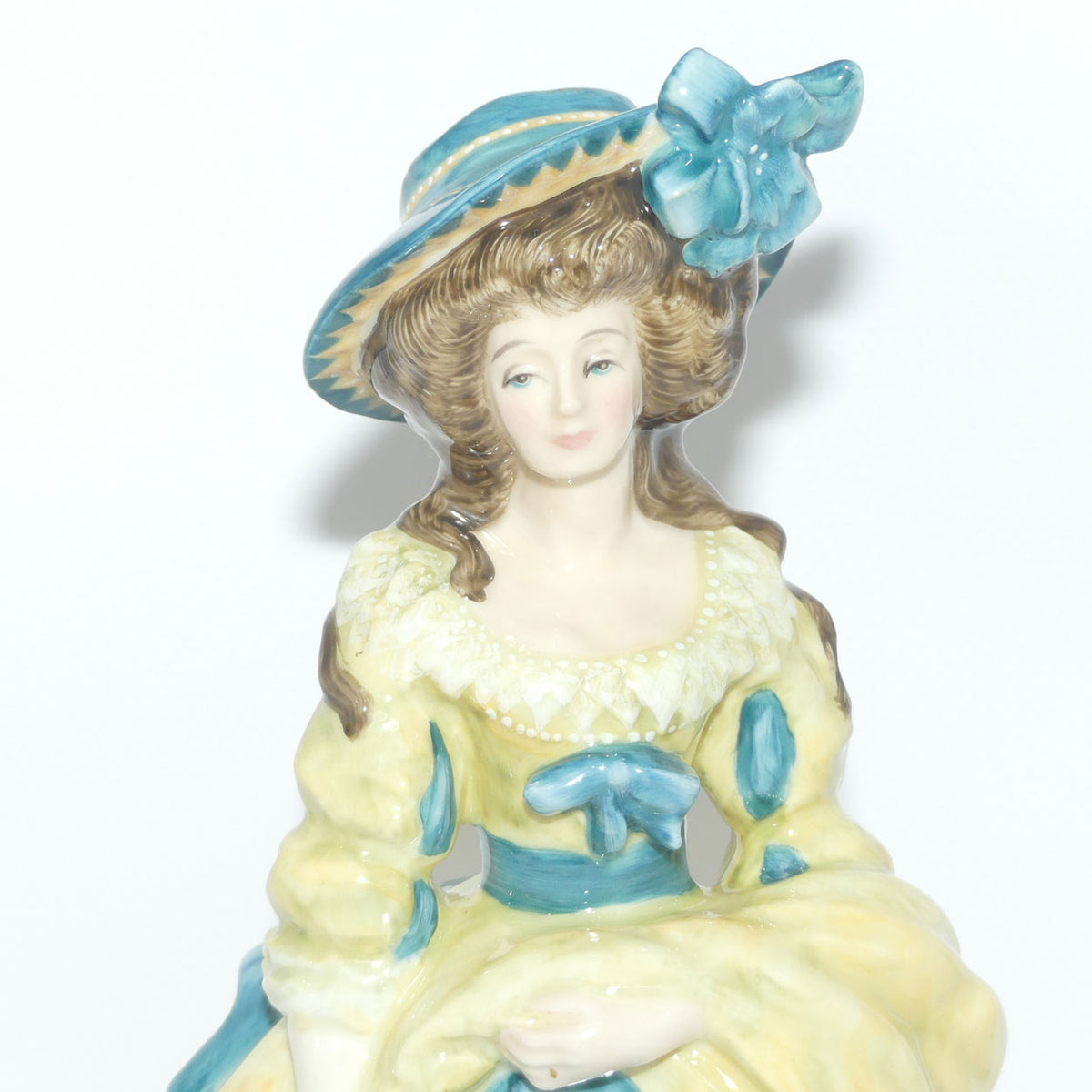 HN3008 Royal Doulton figure Sophia Charlotte, Lady Sheffield | LE 2304/5000 + Cert