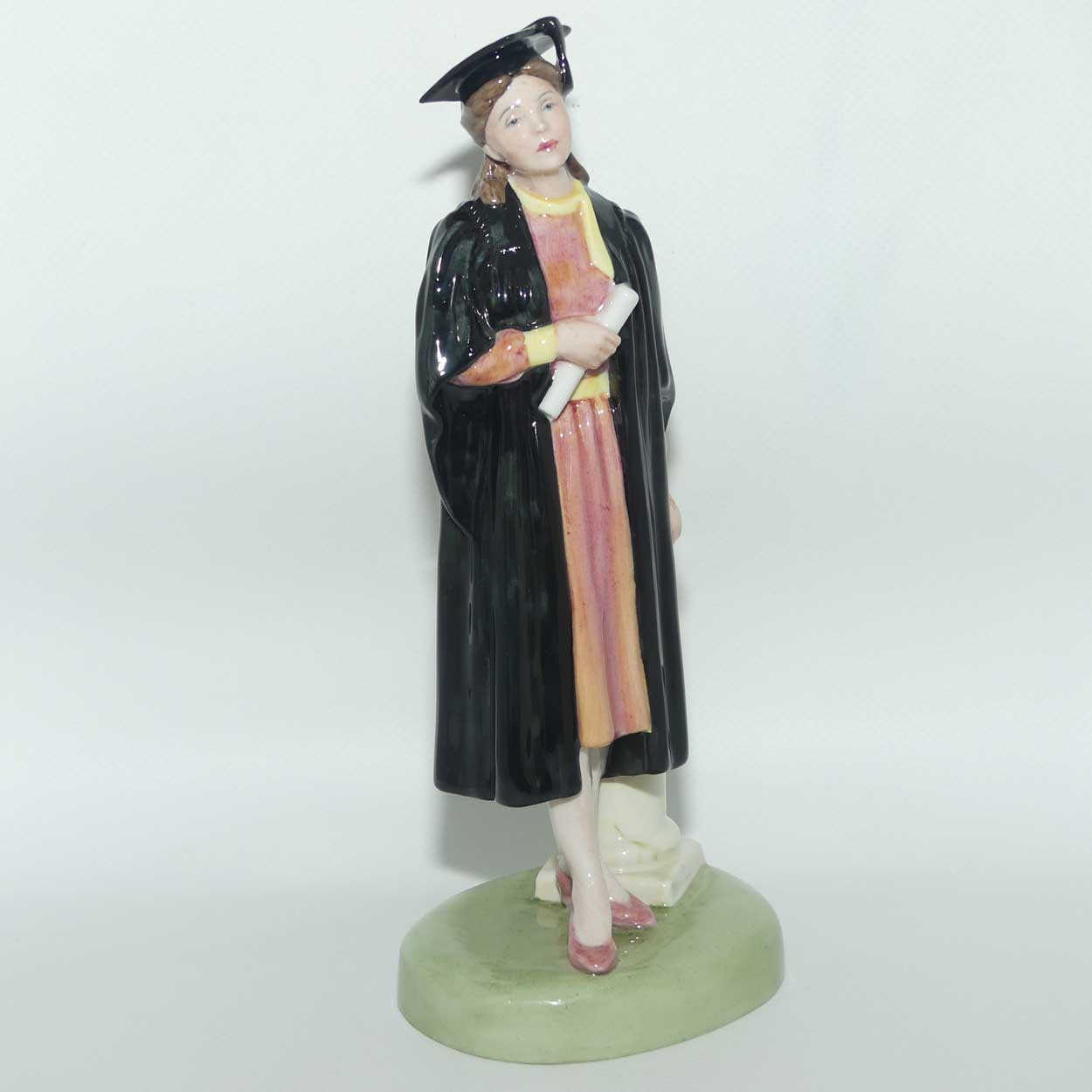 HN3016 Royal Doulton figure The Graduate | Female