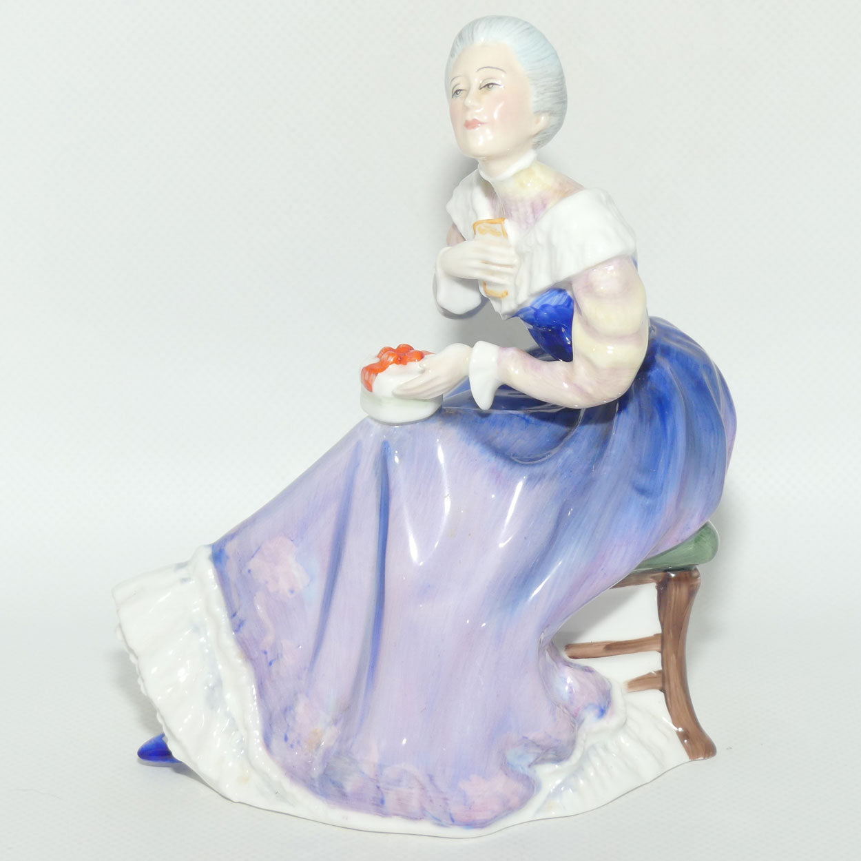HN3097 Royal Doulton figure Happy Anniversary