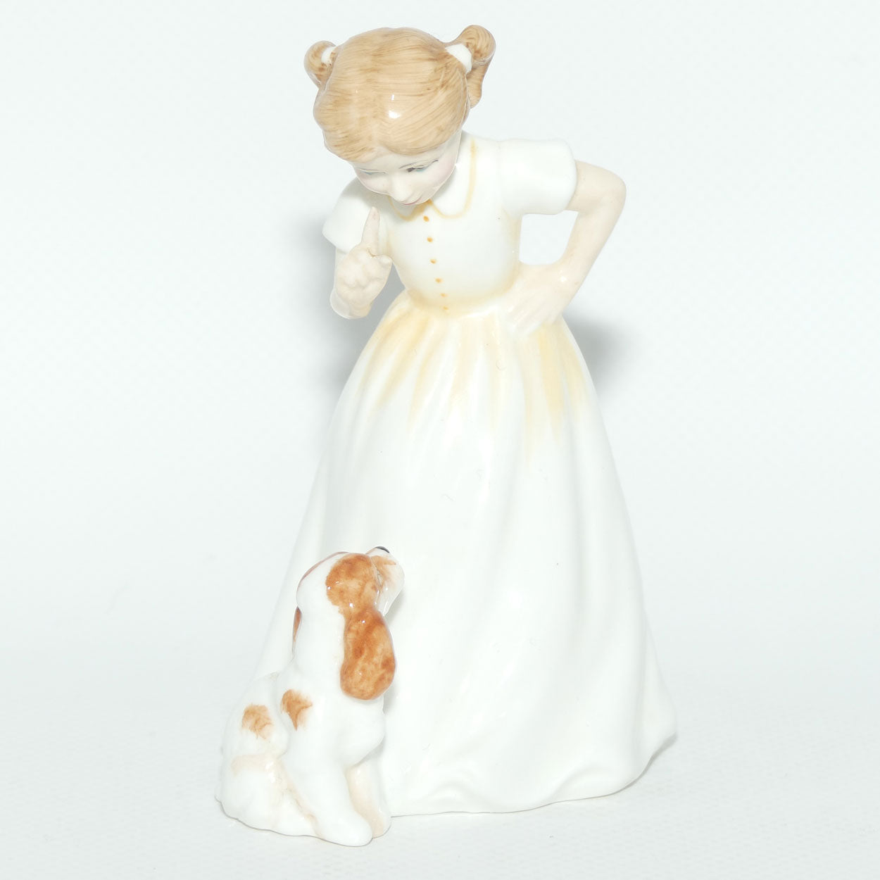 HN3123 Royal Doulton figure Sit | #1