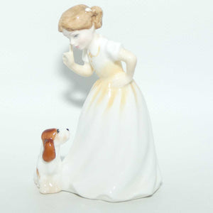 HN3123 Royal Doulton figure Sit