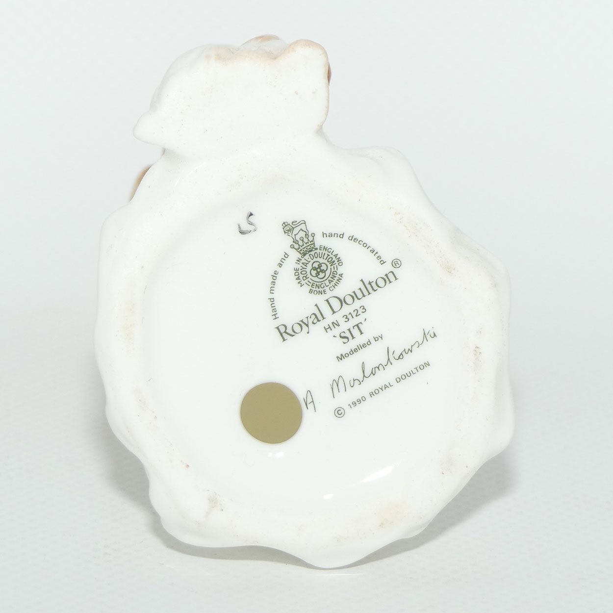 HN3123 Royal Doulton figure Sit | #2