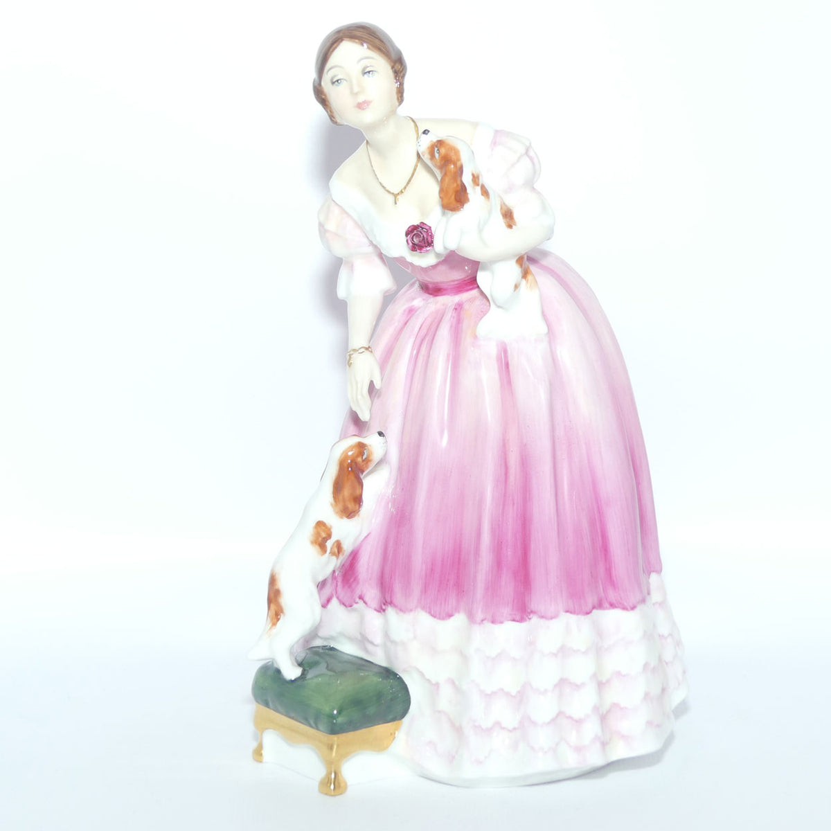 HN3125 Royal Doulton Queens of the Realm figure | Queen Victoria | LE + Box + Cert