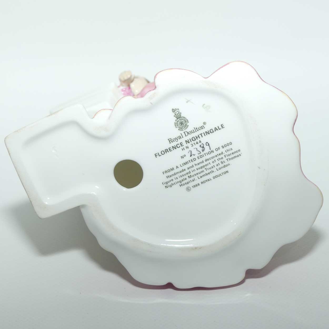 HN3144 Royal Doulton figure Florence Nightingale | LE2389/5000