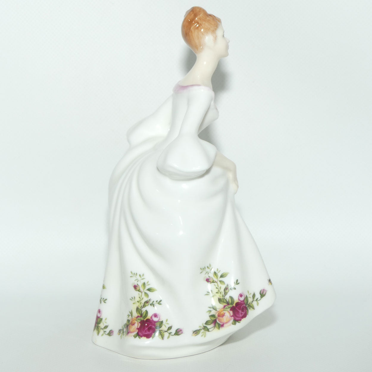 HN3221 Royal Doulton figure Country Rose