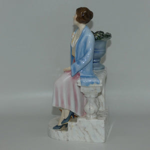 hn3230-royal-doulton-figure-queen-elizabeth-the-queen-mother