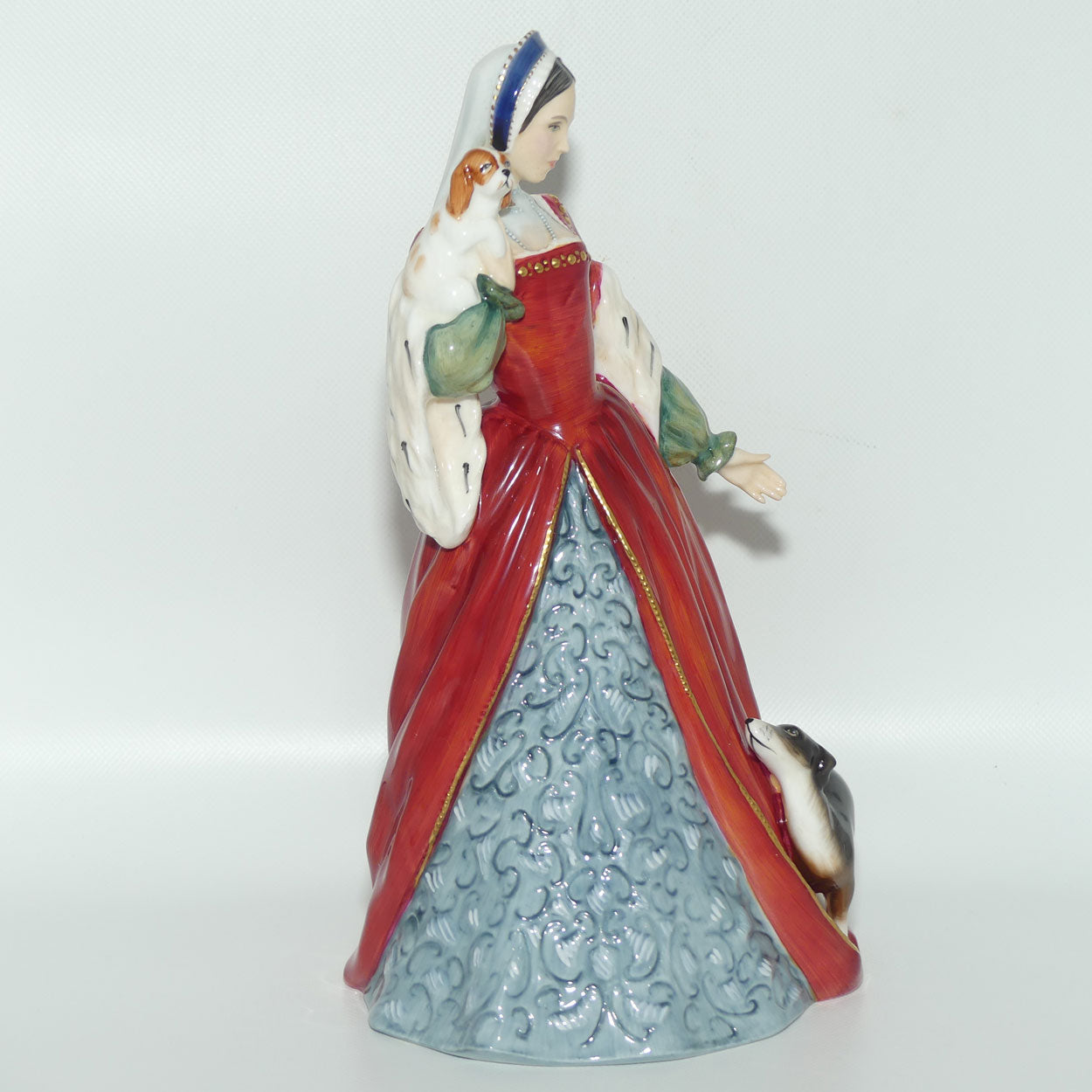 HN3232 Royal Doulton figure Anne Boleyn | #2820/9500