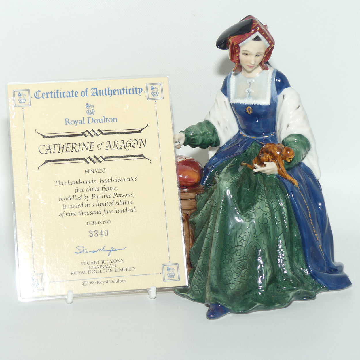 HN3233 Royal Doulton figure Catherine of Aragon | LE 3340/9500