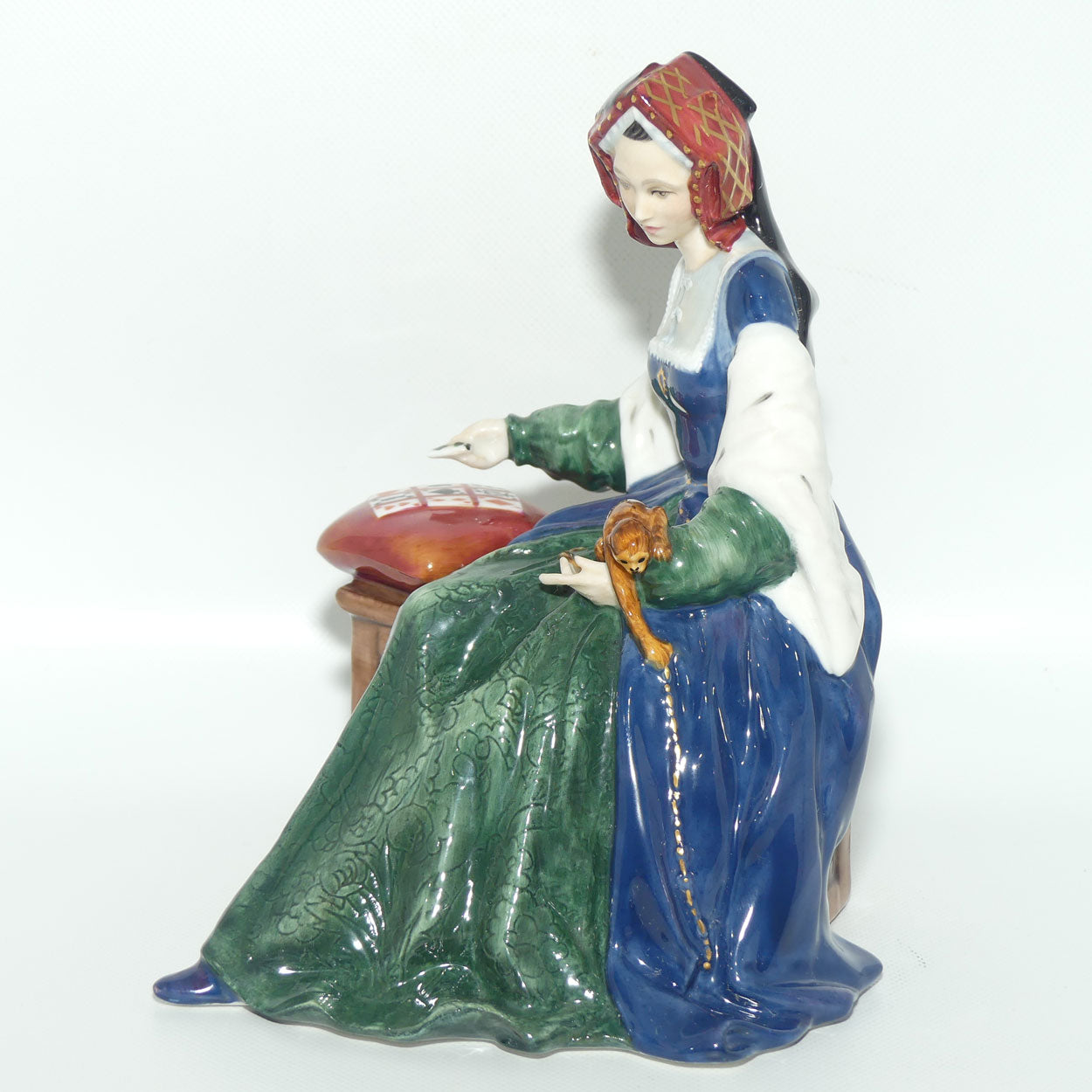 HN3233 Royal Doulton figure Catherine of Aragon | LE 3340/9500