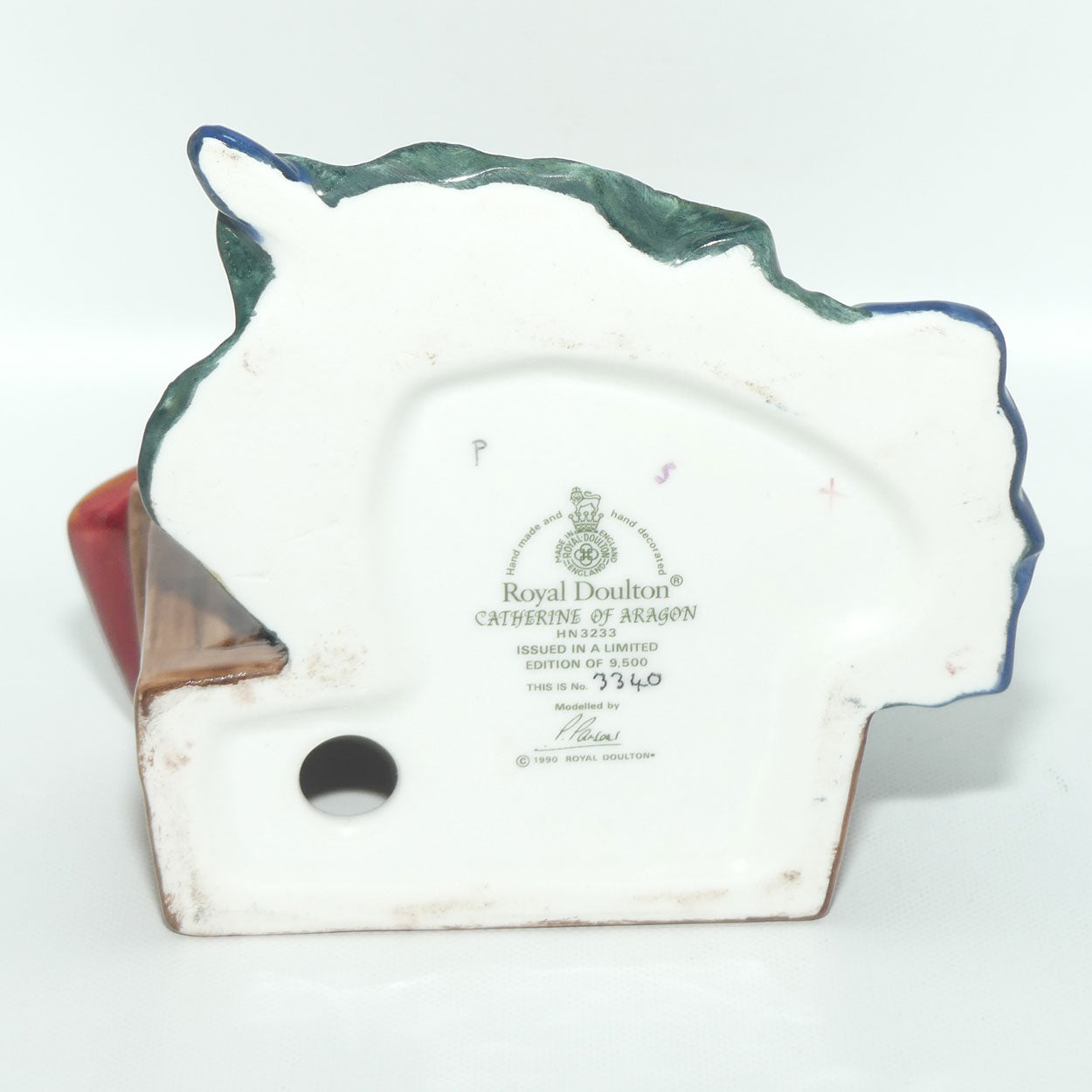 HN3233 Royal Doulton figure Catherine of Aragon | LE 3340/9500