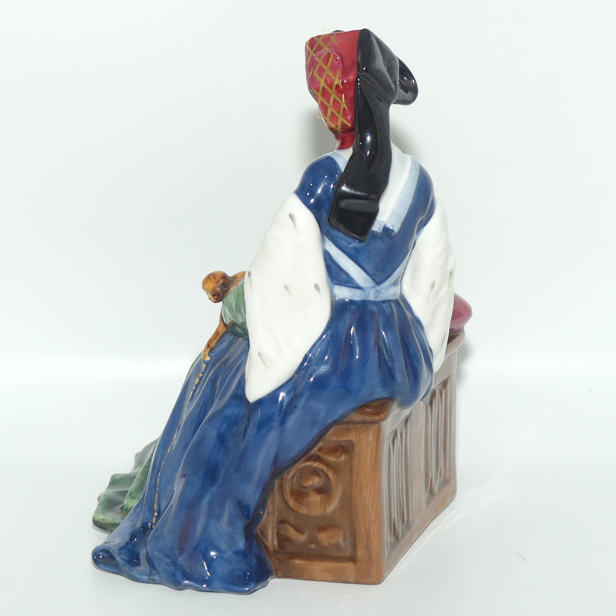 HN3233 Royal Doulton figure Catherine of Aragon | LE 3732/9500