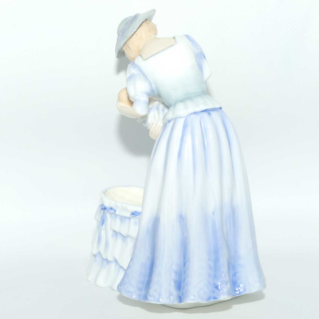 HN3235 Royal Doulton figure Mother and Baby | Blue