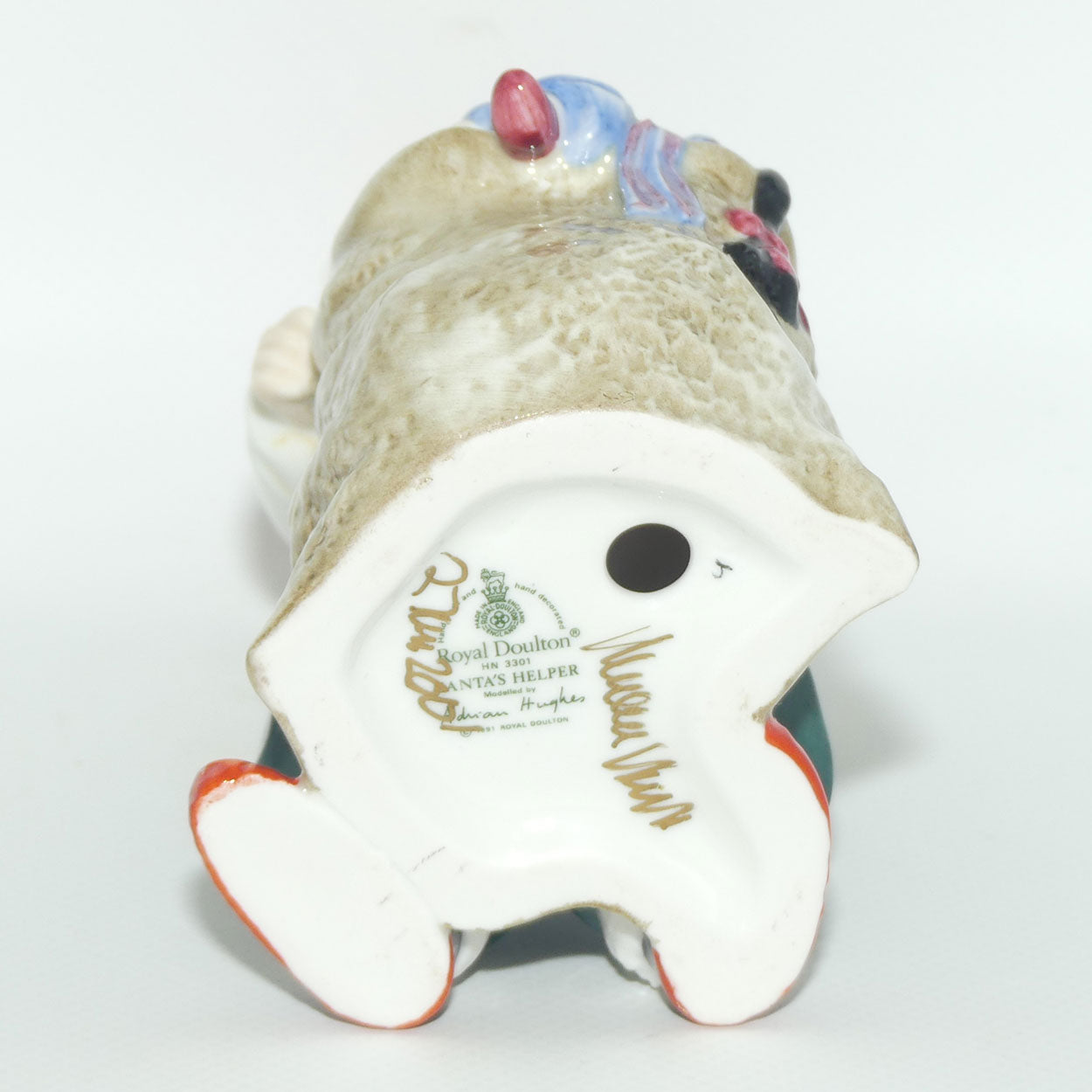 HN3301 Royal Doulton figure Santa's Helper
