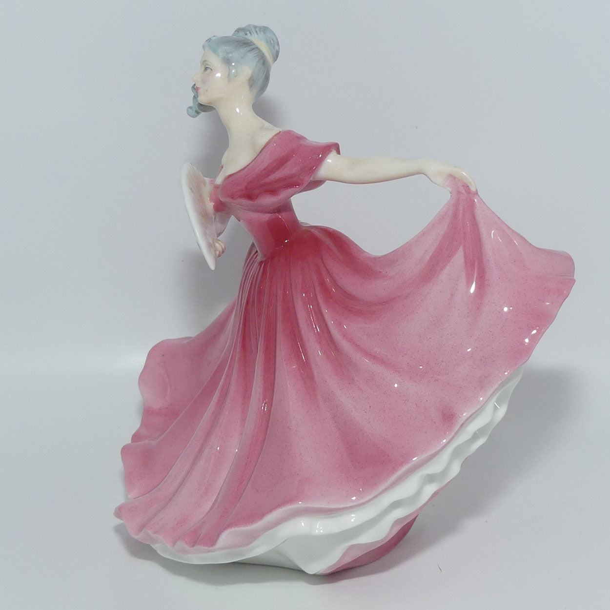 HN3307 Royal Doulton figurine Elaine | Solid Pink