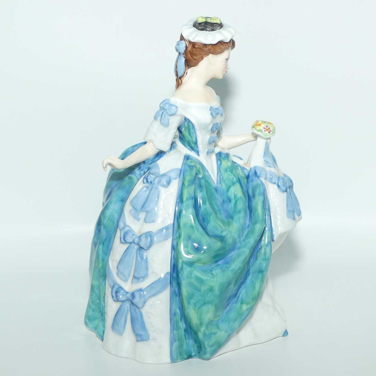 HN3374 Royal Doulton figure Linda