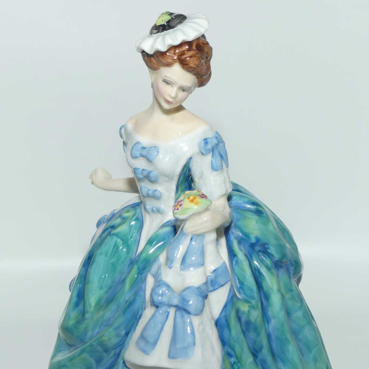 HN3374 Royal Doulton figure Linda
