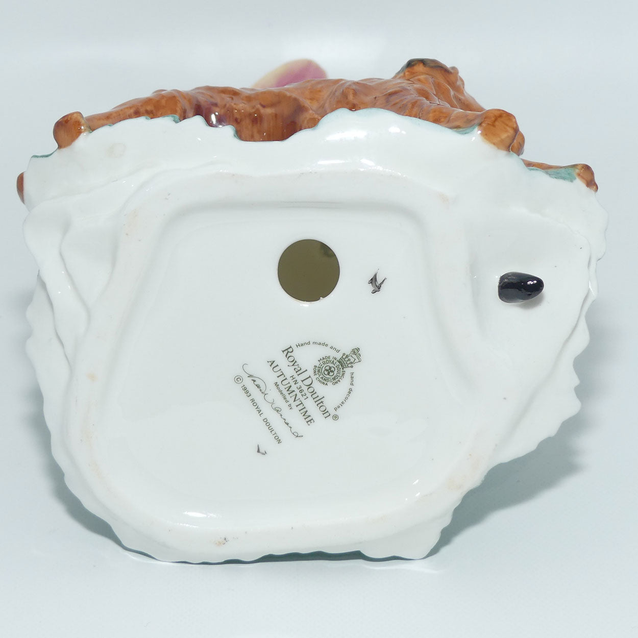 HN3621 Royal Doulton figure Autumntime | The Seasons