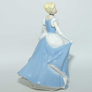 HN3677 Royal Doulton Disney Princesses figure Cinderella | LE 117/2000