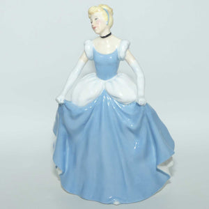 HN3677 Royal Doulton Disney Princesses figure Cinderella | LE 117/2000