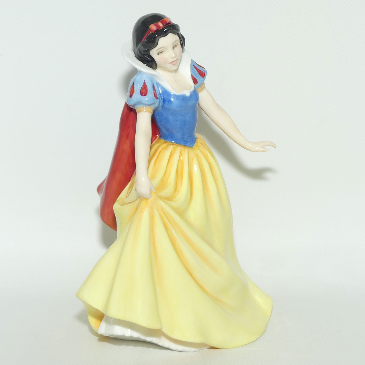 HN3678 Royal Doulton figure Snow White | Disney Princess Collection | LE287/2000 | Box + Cert