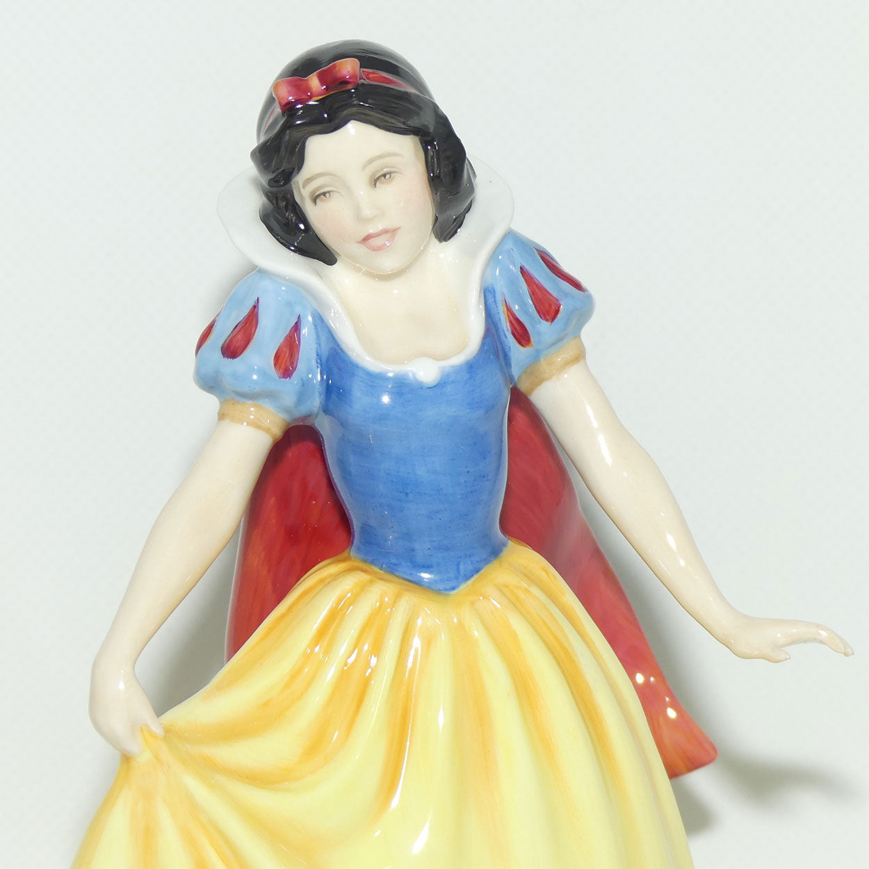HN3678 Royal Doulton figure Snow White | Disney Princess Collection | LE287/2000 | Box + Cert
