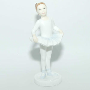 HN3731 Royal Doulton figure Ballet Class | Blue | unrecorded