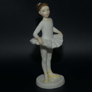 HN3731 Royal Doulton figure Ballet Class | Yellow 